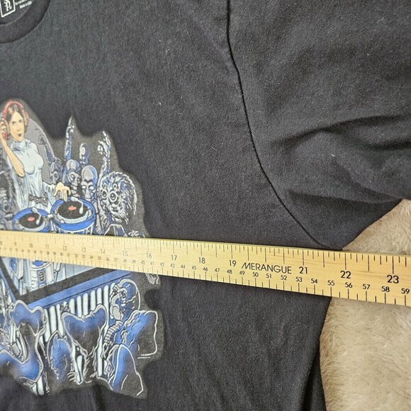 Made in USA Artoo-Detoo R2-D2 T- Shirt Men's Sz XL Robot DJ Spinning Black C1-P8 - Picture 3 of 10